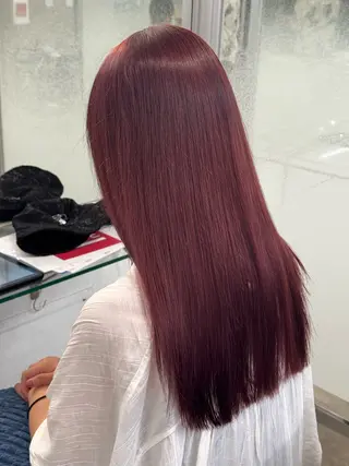 ロング カラー GLOWおもろまち所属・ヘントナ カイのヘアスタイル