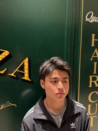 ミディアム メンズ 小島 優奈のヘアスタイル