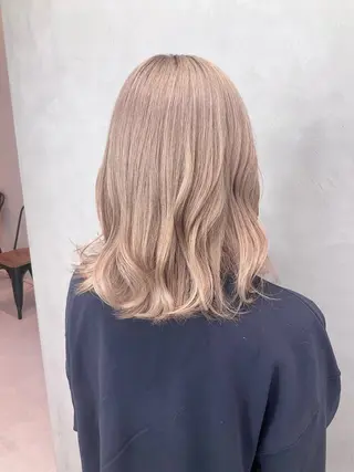 ミディアム カラー share salon OXY 渋谷店所属・美髪ケア× ブリーチ/KEIGOのヘアスタイル