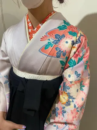 COLO✨️ 白川綺香のヘアスタイル