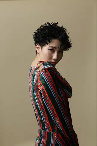ショート update HATTORIのヘアスタイル