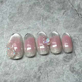 ネイル eyelash &nail REVE立川南口店所属・REVE南口 🌺yuina🌺のネイルデザイン