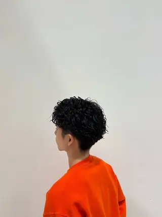 パーマ メンズ 三浦 航平のヘアスタイル