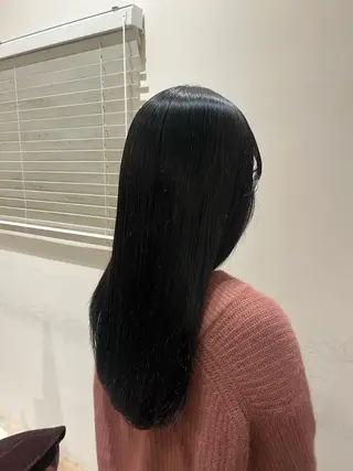 ロング カラー まつ毛パーマとカラー 二刀流🥰岩崎夏実のヘアスタイル