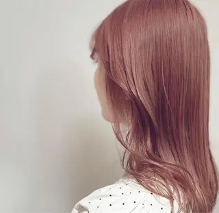 セミロング カラー 💛🤍U too e’s 鎌倉🧸のヘアスタイル