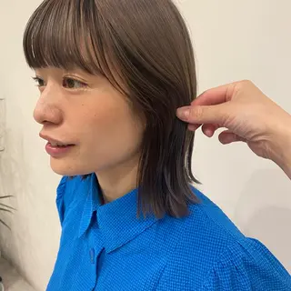 カラー 肥後 有紗のヘアスタイル