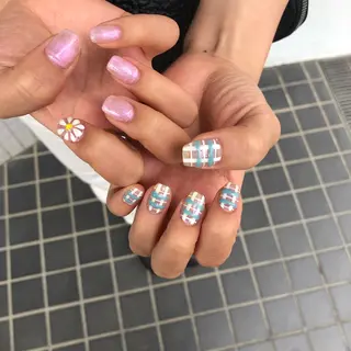 ネイル 河野 弥月のネイルデザイン