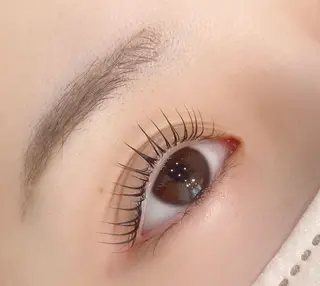 マツエク・マツパ EILIS＆EYE所属・束感 似合わせ🫧 AIRI˚✧₊のマツエク・マツパデザイン