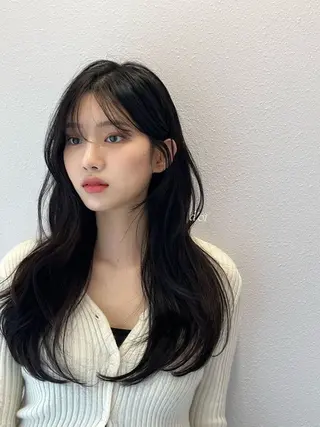 ロング カラー ヘアアレンジ レイヤー×透明感カラ ーHAYATOのヘアスタイル