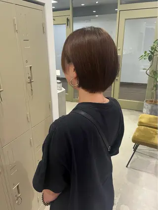 ショート カットパーマモデル 山中 遥のヘアスタイル