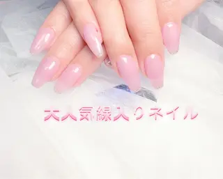 ネイル pink ladyサロン所属・べ にのネイルデザイン
