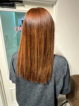 カラー annuy aoiのヘアスタイル