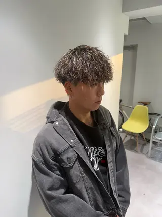 ショート パーマ特化美容師 佐藤壮流のヘアスタイル