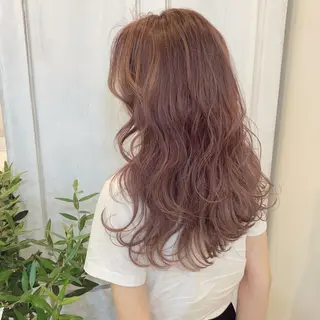 ロング KAORU オリーブカラーのヘアスタイル