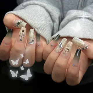 ネイル ⟡.*222⋰˚☆ MöEのネイルデザイン