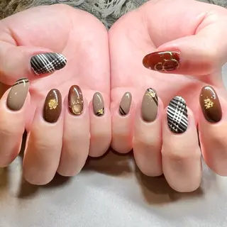 ネイル YUKO🩶 sofa立川のネイルデザイン