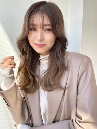 セミロング 🪞【公式】表参道 🪞knot🪞のヘアスタイル