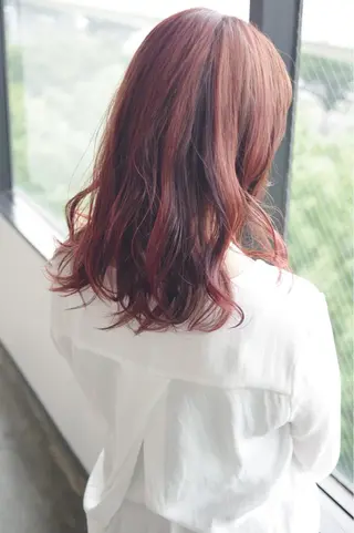 セミロング カラー 🌈ディレクター🌈 徳松優希のヘアスタイル