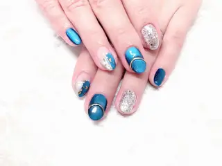 ネイル マジックミラー所属・マジック ミラーのネイルデザイン