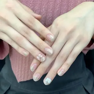 ネイル ネイルサロンアジアン池袋店所属・林 夏萌のネイルデザイン