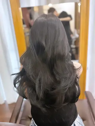 ロング MOOD,所属・レイヤーカット/銀座 TAROのヘアスタイル