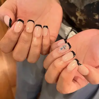 ネイル Nailsalon RAVE所属・Nailsalon RAVEのネイルデザイン