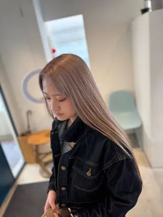 ロング カラー 艶髪ブリーチ/レイヤ ー/竹本幸希のヘアスタイル