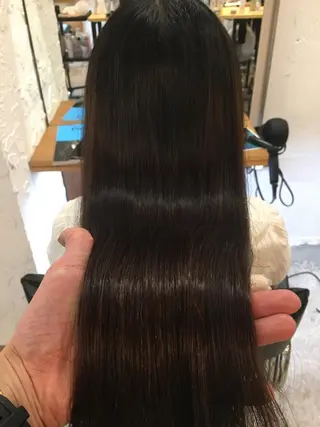 セミロング カラー メンズ眉毛ITSUK Iメンズ専門　新宿の眉毛・アイブロウイメージ