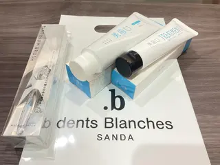 ホワイトニングサロン ダンブランシュサンダのエステ・リラクイメージ