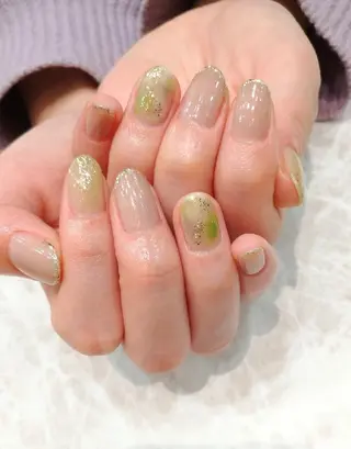 ネイル 會田 瑠衣のネイルデザイン