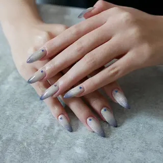 ネイル Individualize Gem所属・鈴木 彪雅のネイルデザイン