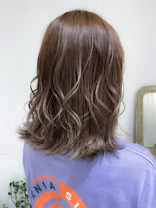 ミディアム カラー ducha所属・DUCHA Tomida naoのヘアスタイル