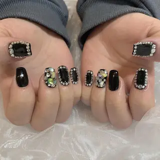 ネイル ヤマダ サクラのヘアスタイル