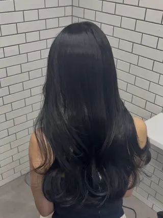 セミロング 韓国🇰🇷レイヤー 似合わせ顔まわりのヘアスタイル