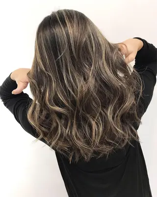 ロング カラー grow恵比寿【グロウ】髪質改善/ハイライト/ブリーチ/レイヤーカット所属・奥野 貴史　代表　レイヤーのヘアスタイル