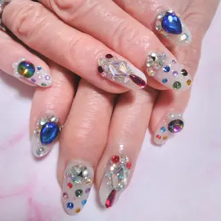 ネイル エステとネイル ローズコンフォートのネイルデザイン