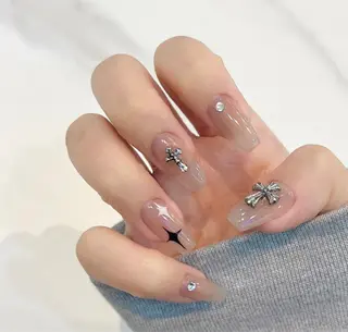 ネイル u1salon所属・ゆい ユイのネイルデザイン