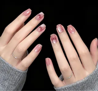 ネイル STAR ONE NAIL SALON所属・星 あみのネイルデザイン