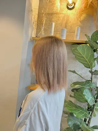 ミディアム カラー ハイトーンカラ ー/小川のヘアスタイル