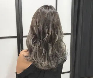 ロング カラー 🌈髪質改善カラーの 🌈坂本侑樹のヘアスタイル