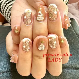 ネイル 桜田 麻菜のネイルデザイン