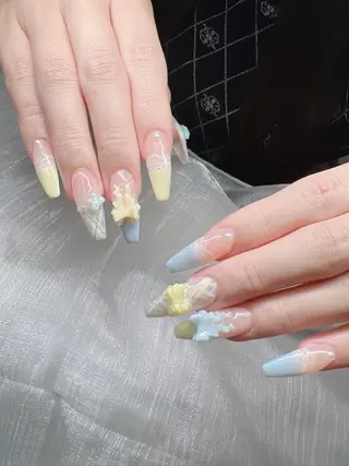 ネイル Lee Nailsのネイルデザイン