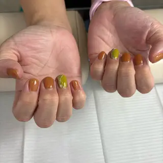 ネイル アッカスタイル所属・アッカスタイル 天野のネイルデザイン