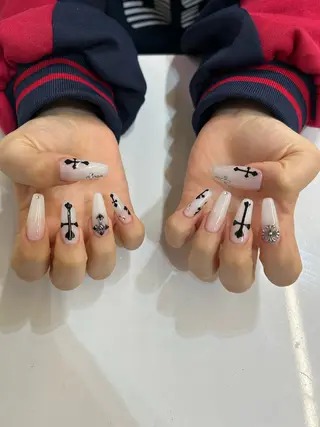 ネイル pool所属・pool SHIBATAのネイルデザイン