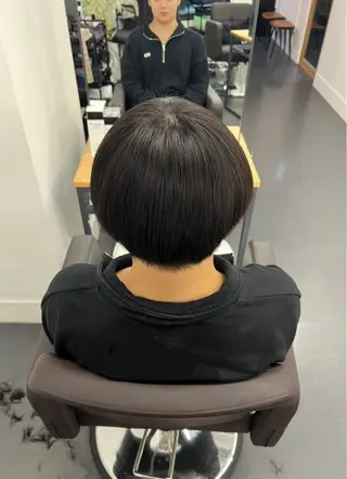 ショート パーマ モリ ナツルのヘアスタイル