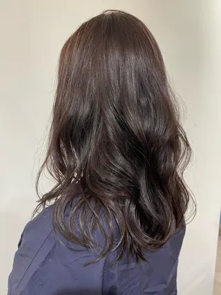 ミディアム カラー ヘアアレンジ キッズ ネイル マツエク・マツパ アイブロウ merc.🌿✨ いとうりかのヘアスタイル