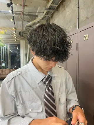 ショート カラー メンズ パーマ/オリーブ/ 酸性ストレート/ゆなのヘアスタイル