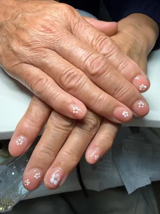 ネイル Tinails所属・Tinails (ティナネイル)のネイルデザイン