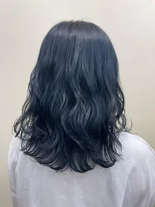 セミロング カラー WEST OLAND加藤圭介のヘアスタイル