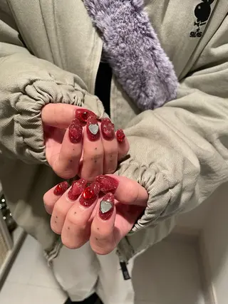 ネイル Ami 🦥のネイルデザイン